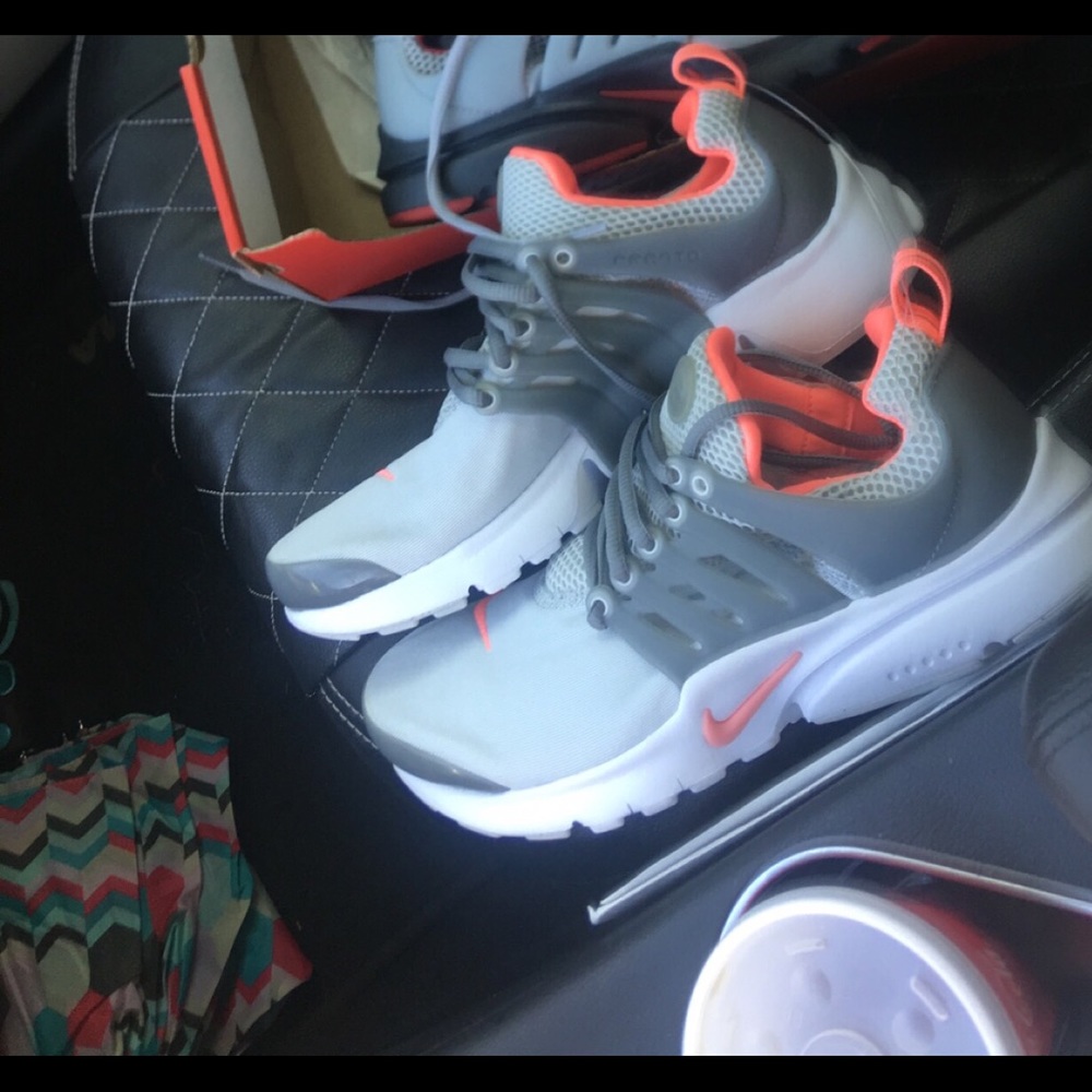 Women’s new nike prestos 8.5